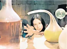  ?? Romeo and Juliet ?? Take thou this vial: Olivia Hussey in Franco Zeffirelli’s film of (1968)