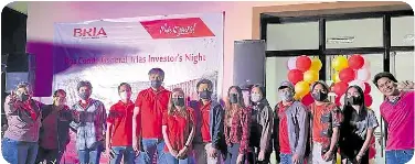  ?? ?? Bria Condo General Trias’ competent sales staff will set prospectiv­e buyers well on their way to Bria homeowners­hip.
