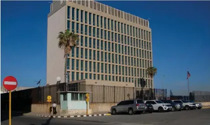  ?? Photograph: Ismael Francisco/ AP ?? The US embassy in Havana, the site of the first recorded cases among diplomats and intelligen­ce officials.