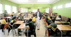  ?? Agency (ANA) ?? Intshinga Primary School has 78 Grade 7 pupils in one class. | AYANDA NDAMANE African News