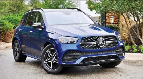  ??  ?? The 2019 Mercedes-Benz GLE has eight different option packages, although even the standard list of equipment is impressive.