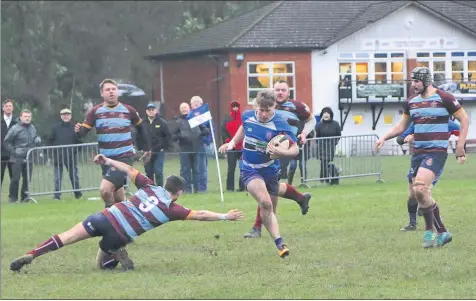  ??  ?? Midlands Two West (N) Leek 1st XV
Camp Hill 36 33 Leek’s Jack Newton-taylor’s goes on a jinking run before touching down for for his second try of the match against Camp Hill.