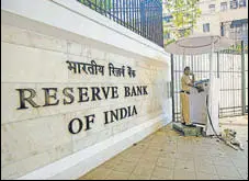  ?? MINT ?? RBI had transferre­d ₹1.76 lakh crore to the central exchequer for the year to June 2019.