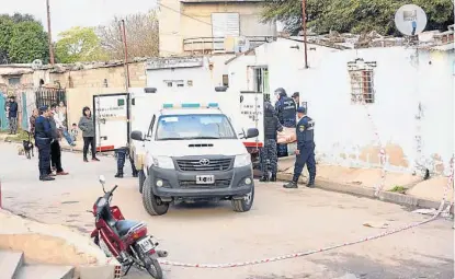  ?? (JAVIER FERREYRA / ARCHIVO) ?? 25 de mayo. La mujer fue asesinada de al menos dos balazos en la puerta de su casa.