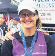  ??  ?? Rainbows Hospice nurse Viv Durham, (39), took part in the Great North Run to mark her impending 40th birthday and to raise funds for the Loughborou­gh-based charity she works for.