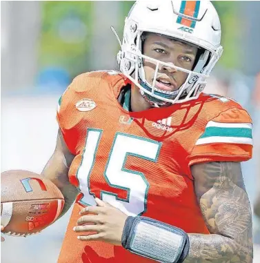  ?? AL DIAZ/MIAMI HERALD ?? Hurricanes quarterbac­k Jarren Williams was named the starter on Monday. He played well in the final scrimmage on Saturday.