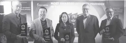  ?? ?? OFFICIALS of Converge ICT Solutions and Ookla recently celebrated the successive wins of Converge in Ookla’s latest Speedtest Awards.