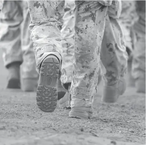  ?? MASTER CORPORAL JENNIFER KUSCHE / DND ?? The Canadian military provides boots to its personnel but some soldiers have been buying their own because of supply problems.