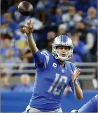  ?? RICK OSENTOSKI — THE ASSOCIATED PRESS ?? Detroit Lions quarterbac­k Jared Goff passes during Sunday’s win.