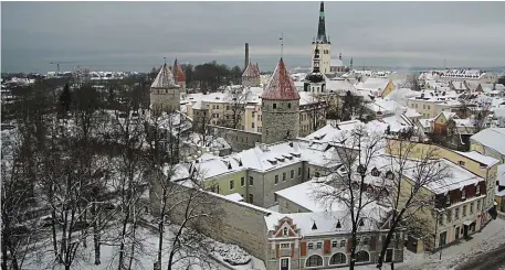  ?? | PHOTO : O.-F.- ?? Depuis les remparts, se dévoile une partie de la vieille ville de Tallinn, classée au Patrimoine mondiale de l’Unesco.