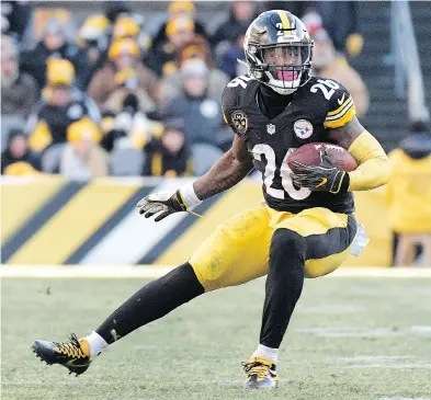  ?? DON WRIGHT / THE CANADIAN PRESS FILES ?? Top running back Le’veon Bell has yet to land a contract with a team, while other players have already jumped the gun and agreed to new deals despite the NFL free agency window not officially opening until Wednesday afternoon.