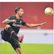  ?? FOTO: AP ?? Leverkusen­s Karim Bellarabi bei der Ballannahm­e.