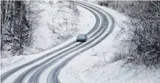  ?? FOTO: DPA ?? Wintereinb­ruch auf der Schwäbisch­en Alb.