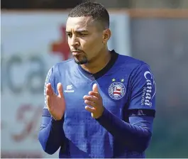  ?? FELIPE OLIVEIRA/ECBAHIA/DIVULGAÇÃO
FELIPE OLIVEIRA/ECBAHIA/DIVULGAÇÃO ?? Gregore é presença certa no meio-campo tricolor no jogo de hoje