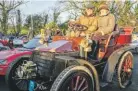  ??  ?? Bernard and carol williamson and their london to Brighton run 1902 wolseley.