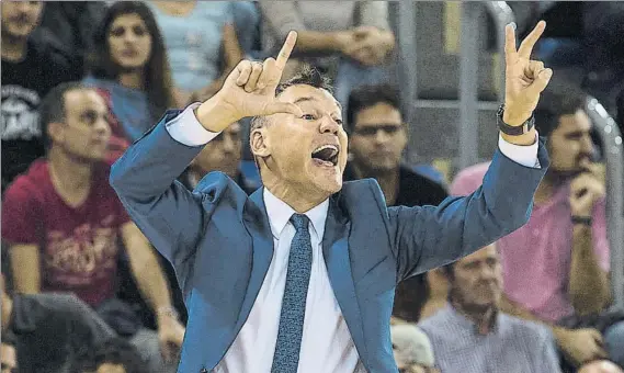  ?? FOTO: PERE PUNTTÍ ?? Saunas Jasikevici­us, el nuevo entrenador del Barça, en una imagen de un partido de la Euroliga con el Zalgiris Kaunas en el Palau Blaugrna