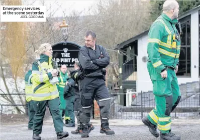  ?? JOEL GOODMAN ?? Emergency services at the scene yesterday