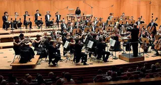  ??  ?? L’ensamble L’orchestra Haydn di Bolzano e Trento si esibirà il 5 sul palcosceni­co della Biennale di Venezia