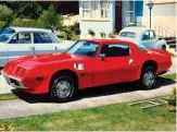  ??  ?? Top: The Morland Firebird instrument panel is very close to the original in design but appears not quite finished Above: How the car looked when Francis bought it. Note the gaps under the wheel arches