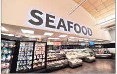  ?? Contribute­d photo ?? A Stop & Shop seafood counter.