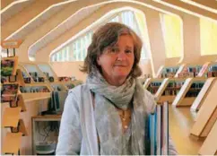  ?? FOTO: LARS HOLLERUD ?? Anne Kjersti Bentsen trodde utlånet skulle stige da Vennesla bibliotek flyttet inn i disse lokalene.