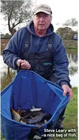  ?? ?? Steve Leary with a nice bag of fish.