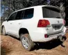  ??  ?? Traditiona­l off-roaders like Toyota’s Land Cruiser have low-range transmissi­on and impressive axle articulati­on.