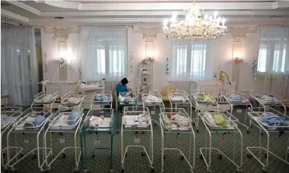  ?? Supinsky/AFP/Getty Images ?? Newborn babies at Venice hotel in Kyiv in May 2020, more than a hundred were stranded by coronaviru­s lockdowns. Photograph: Sergei