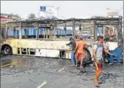  ?? SAMIR JANA/HT PHOTO ?? Protesters set afire four buses, vandalised a police vehicle, and attacked a fire engine.