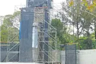  ??  ?? La restauraci­ón del Monumento a la Madre avanza bajo la supervisió­n del INBA; es patrimonio artístico.