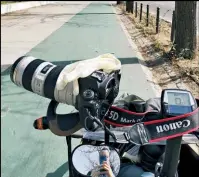  ??  ?? g
O subeditor Alexandre Azevedo andou pelas ruas de Lisboa de bicicleta a fotografar uma cidade quase vazia