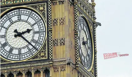  ?? Picture: REUTERS ?? DIFFICULT TIME: A ’Vote Remain’ banner being flown by an aircraft is seen behind the Big Ben clock tower in London, Britain