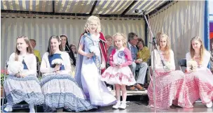  ??  ?? Crowds enjoyed performanc­es at the 2016 Ainsdale Show