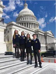  ?? CONTRIBUTE­D ?? Ross High School FFA members on a recent educationa­l field trip to the nation’s capital.