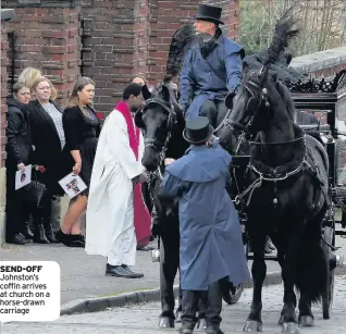  ??  ?? SEND-OFF Johnston’s coffin arrives at church on a horse-drawn carriage