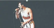  ?? /GETTY IMAGES ?? Freddie Mercury durante un concierto en 1982 en Inglaterra.