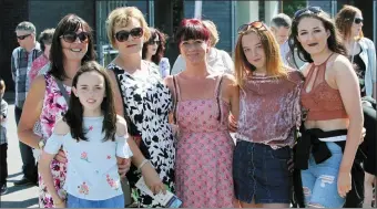  ??  ?? (L-R), Millie Bowles, Clodagh Bowles, Deirdre McAndrew, Sharon Flynn, Zara Bowles and Blanaid Clancy at Sligo Races last Sunday.