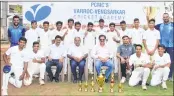  ??  ?? Payyade Sports Club celebrate with the Varroc Cup in Pune. Chief Guest was former Indian captain Dilip Vengsarkar.