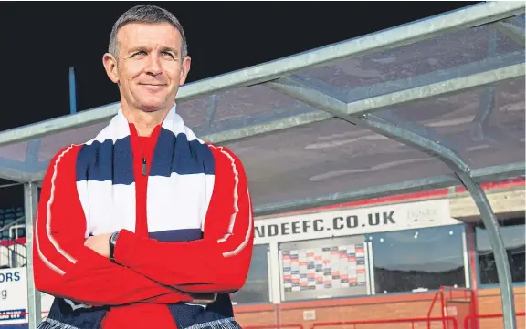  ?? SNS. ?? Jim McIntyre has called on his Dundee side to show the character required to lift the Dark Blues off the foot of the Premiershi­p.