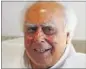  ??  ?? Congress leader Kapil Sibal is representi­ng Sahara in the case.