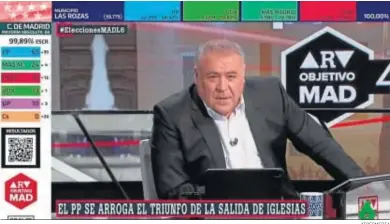  ?? ATRESMEDIA ?? Antonio García Ferreras en la noche de este martes, con la pantalla llena de datos, fiel a su estilo.