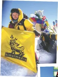  ?? SEVEN SUMMITS WOMEN TEAM FOR JAWA POS ?? MOMEN MEMBANGGAK­AN: Shailee Basnet di puncak Gunung Everest.