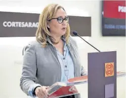  ?? ?? En sala de prensa Mayte Pérez (PSOE) pidió el cese de Samper. -