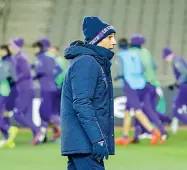  ??  ?? Paulo Sousa ieri ha ripreso gli allenament­i con la squadra al completo