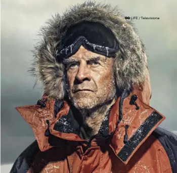  ??  ?? Sir Ranulph Fiennes, 74 anni. Con il cugino Joseph, l’attore, su National Geographic