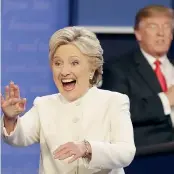  ?? AP ?? In tv. L’ultimo dibattito tra Hillary Clinton e Donald Trump