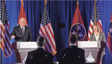  ??  ?? Democrat Phil Bredesen and Republican Marsha Blackburn speak during Tuesday’s debate at Cumberland University in Lebanon, Tenn. LACY ATKINS / THE TENNESSEAN