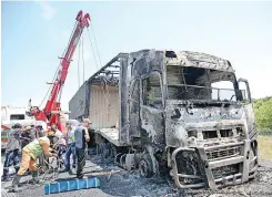  ?? MOTSHWARI MOFOKENG African News Agency (ANA) ?? FIVE trucks were torched on Monday night the 09 March 2020 and most roads blocked by angry protestors. |