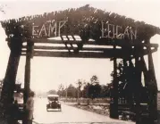  ?? Houston Chronicle ?? Camp Logan, circa 1917, was a World War I Army training facility located where Memorial Park is now.