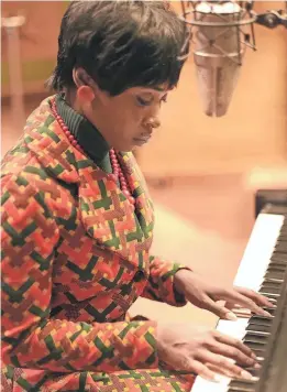  ?? PROVIDED BY RICHARD DUCREE/NATIONAL GEOGRAPHIC ?? Aretha Franklin, played by Cynthia Erivo, records at Fame Studios in Muscle Shoals, Ala.